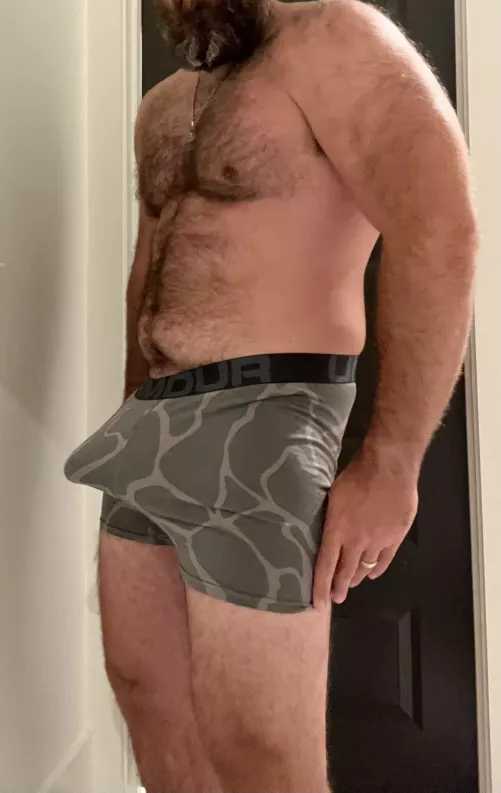 Beard ☑️ boner ☑️