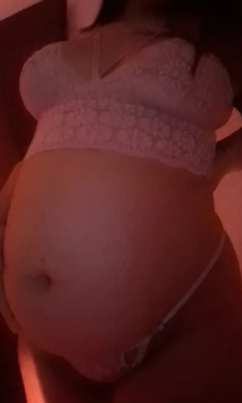 FREE OF for today, new content of bitch, I'll wait for you to get to know us more 