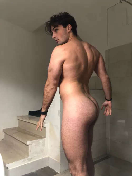 Give me one reason for eating my ass 