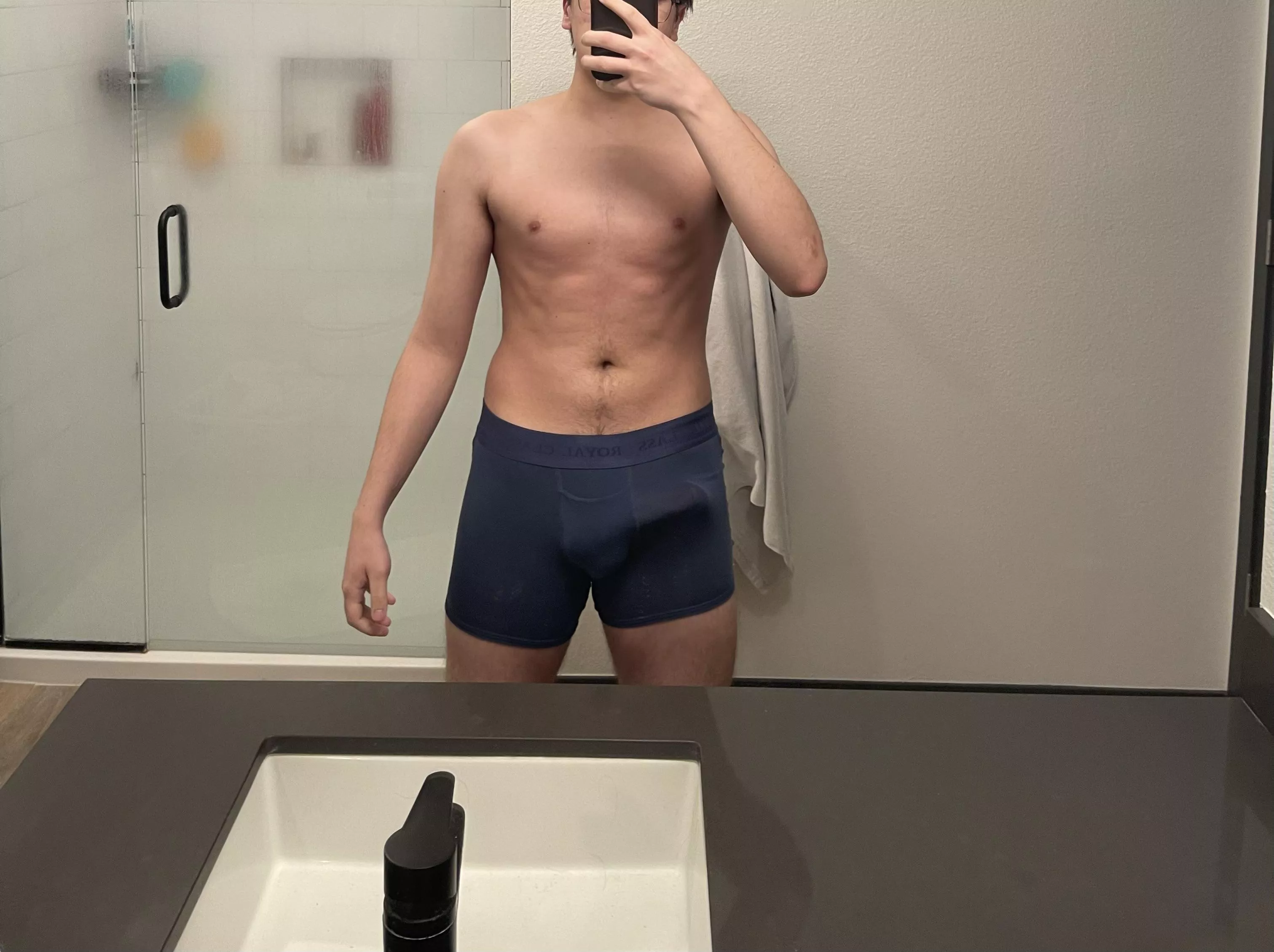 I honestly haven’t noticed anyone looking, I miss it. [20]