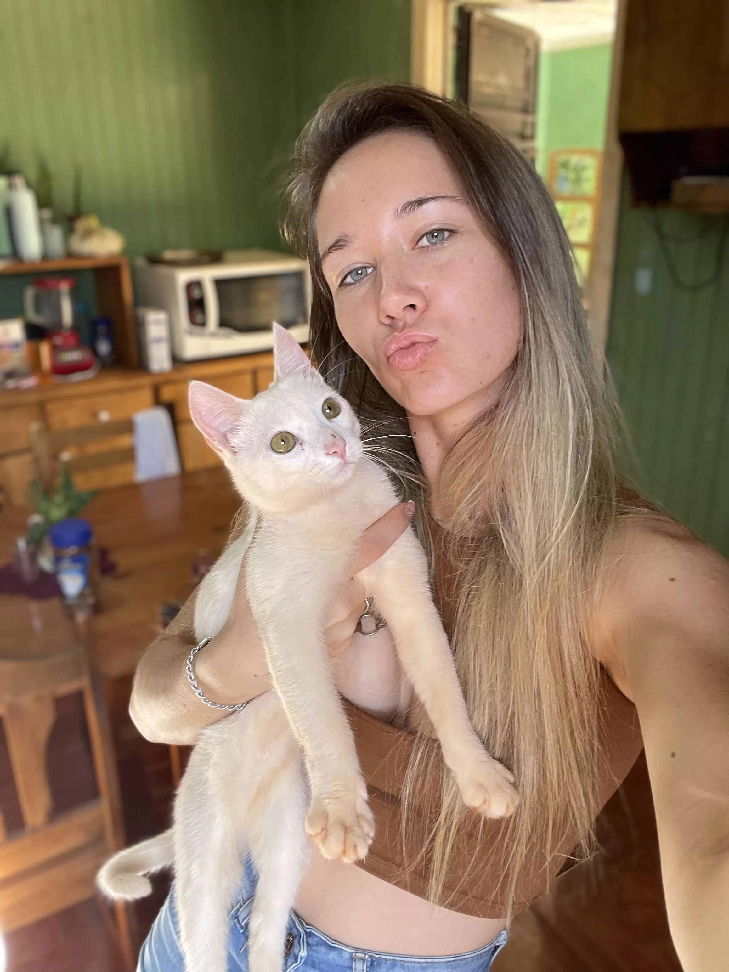 Let me be the keeper of your fantasies.
