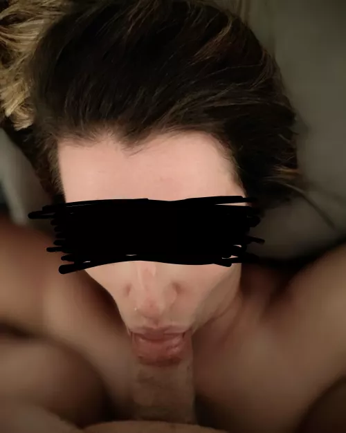 Summer time make me wanna suck some dick. 