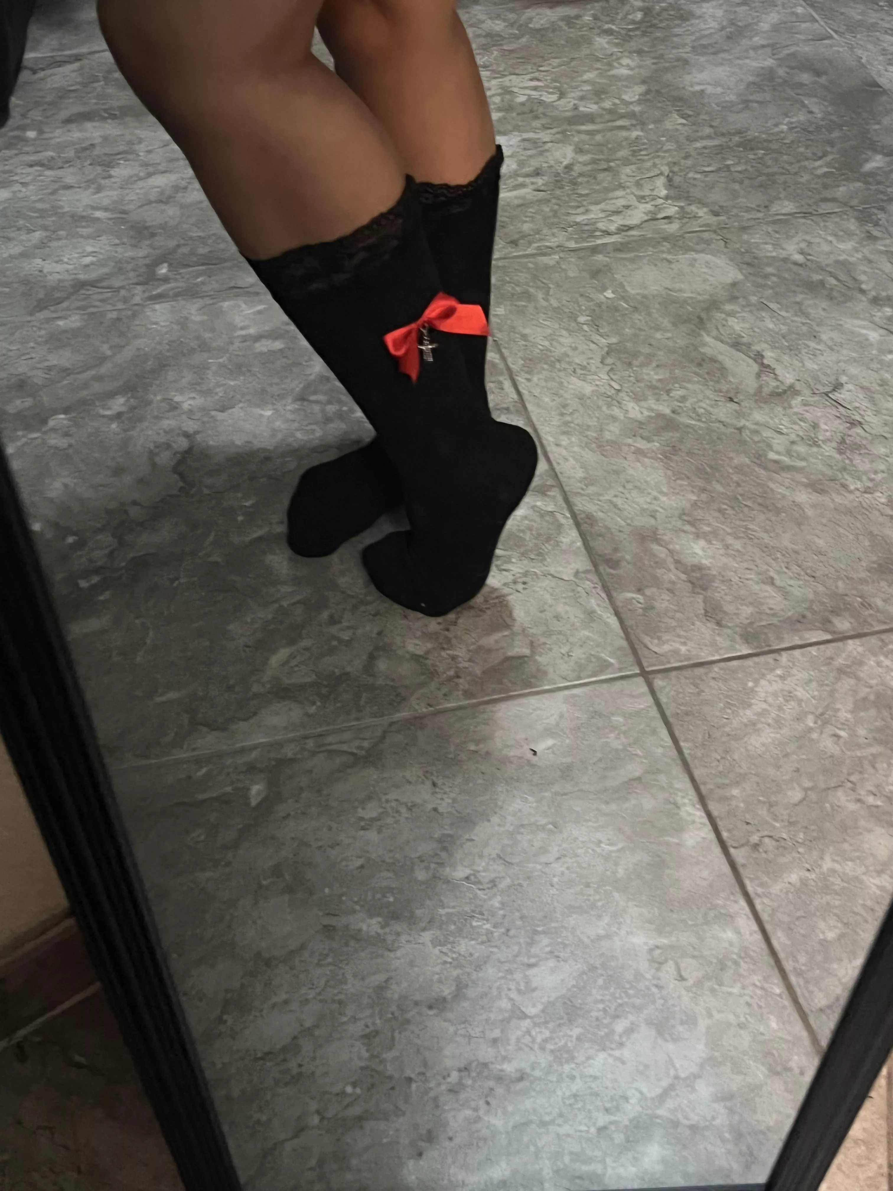 These are so cute! And make my feet look amazing! 