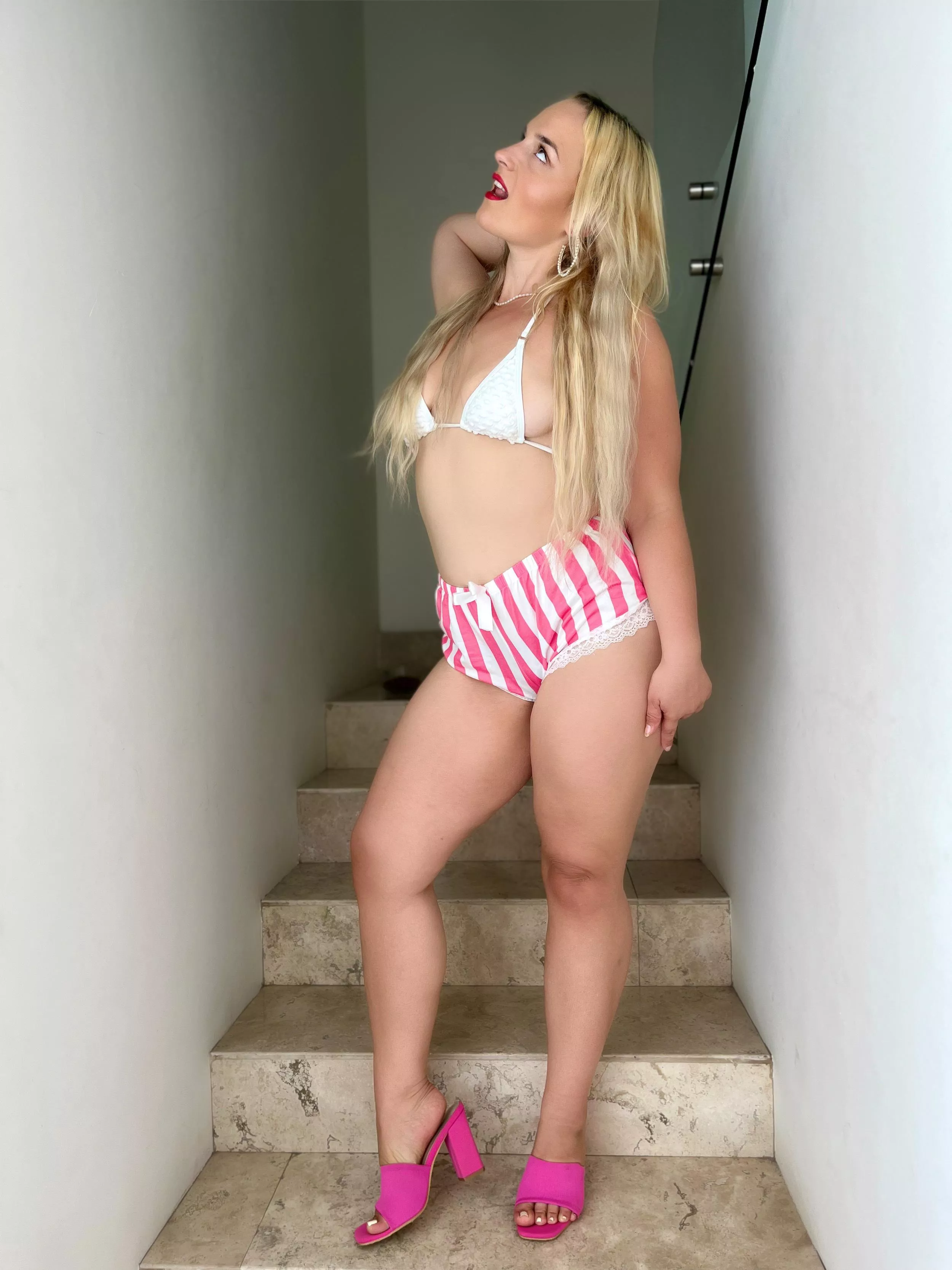 Too much for the first date?