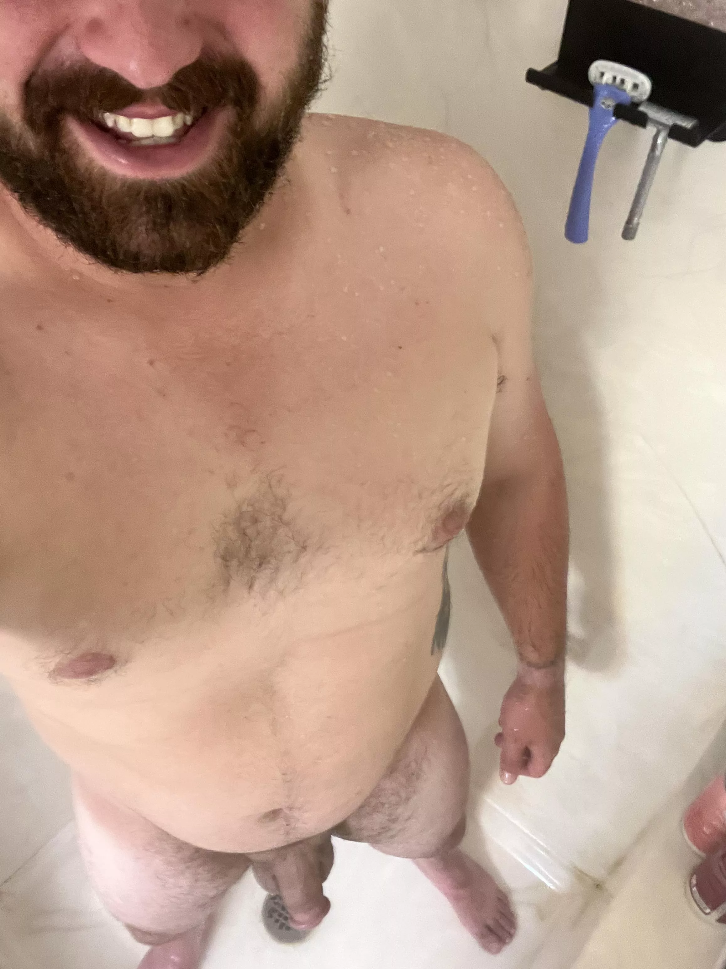 31m anyone want to play with a chubby dad? 