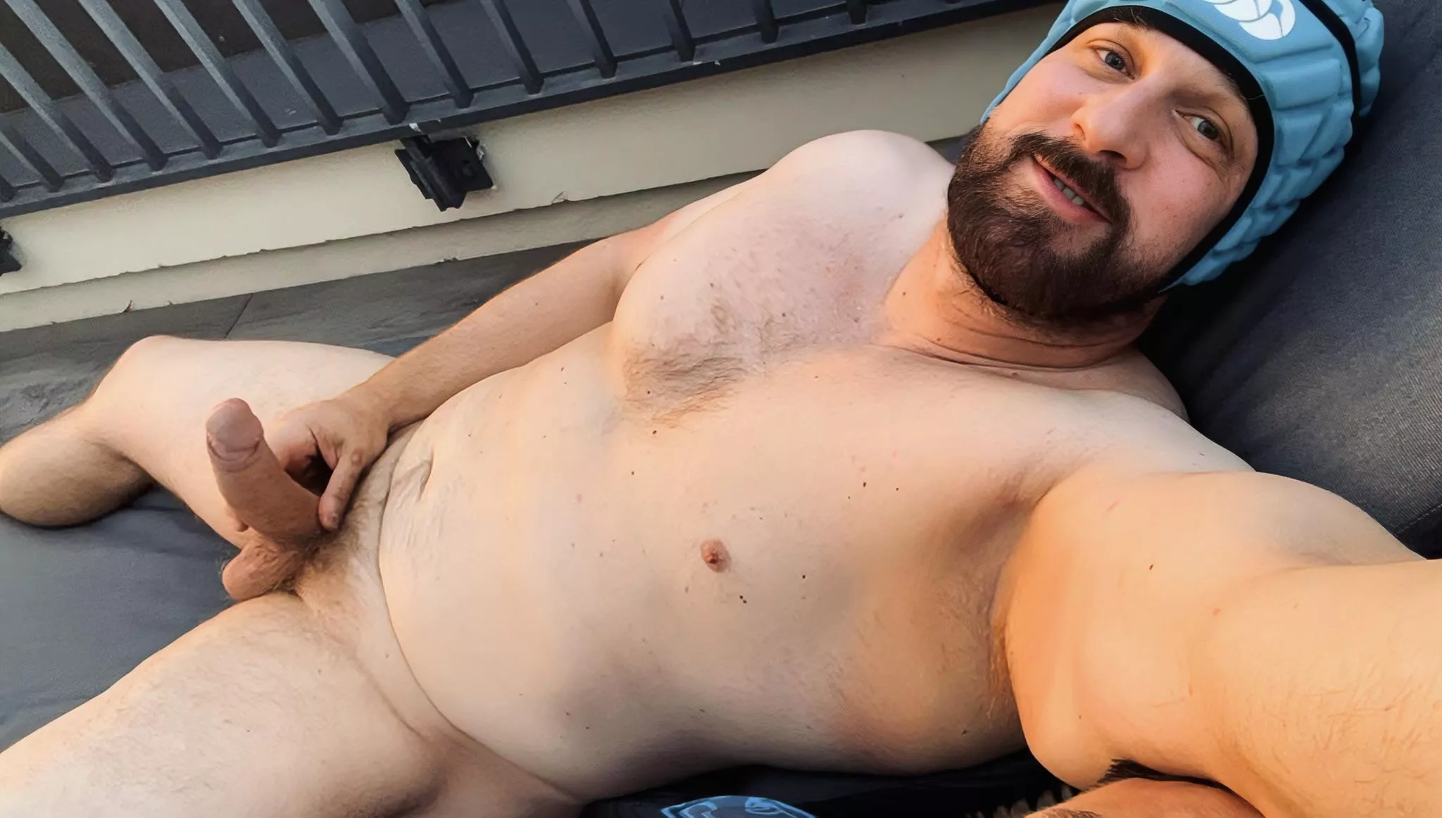 After a hard Rugby Match i need some special care … . Can u borrow me your tongue real quick?