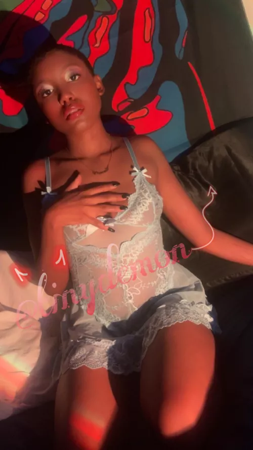 Available for [cam] [vid] [pic] [sext] and more ! Dm me for my full menu 🫶🏽