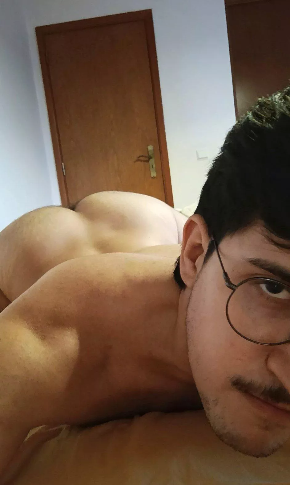 First time posting here, please be nice <3