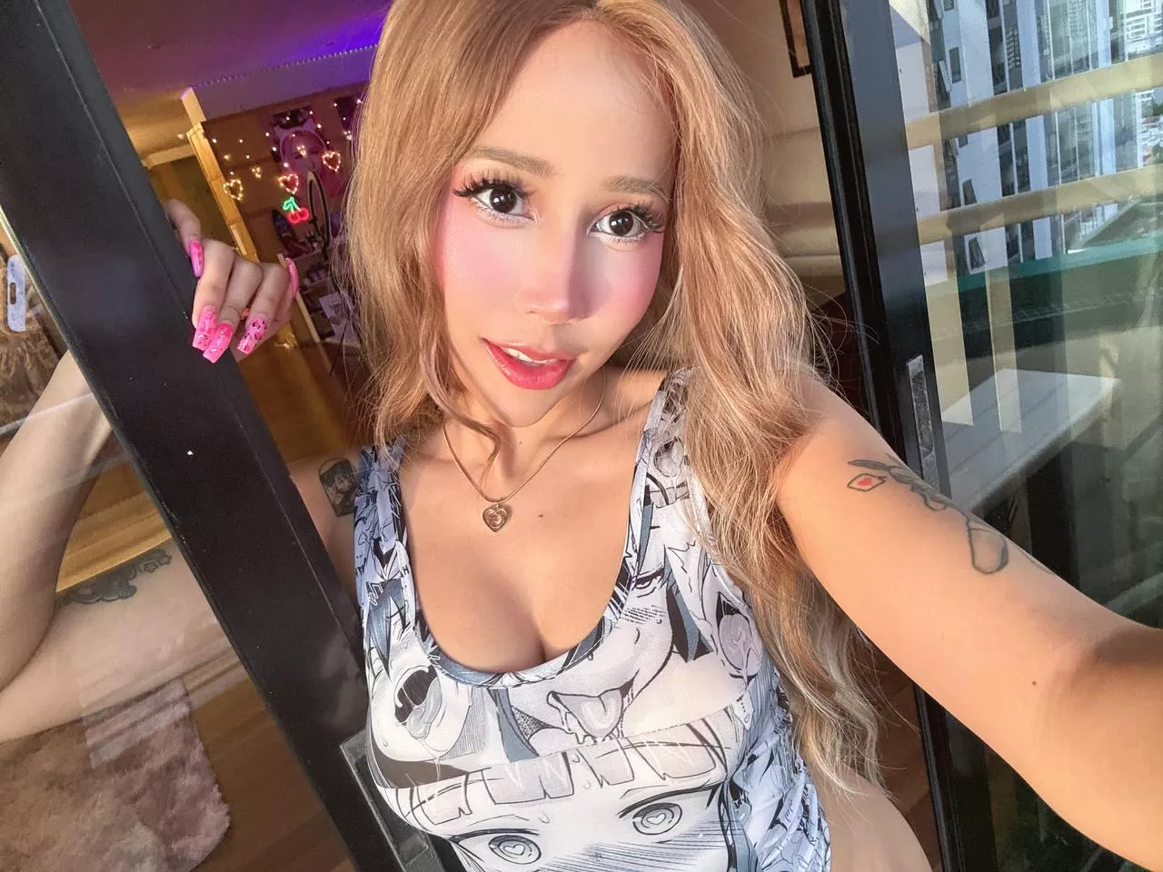 Follow @cherigotchii