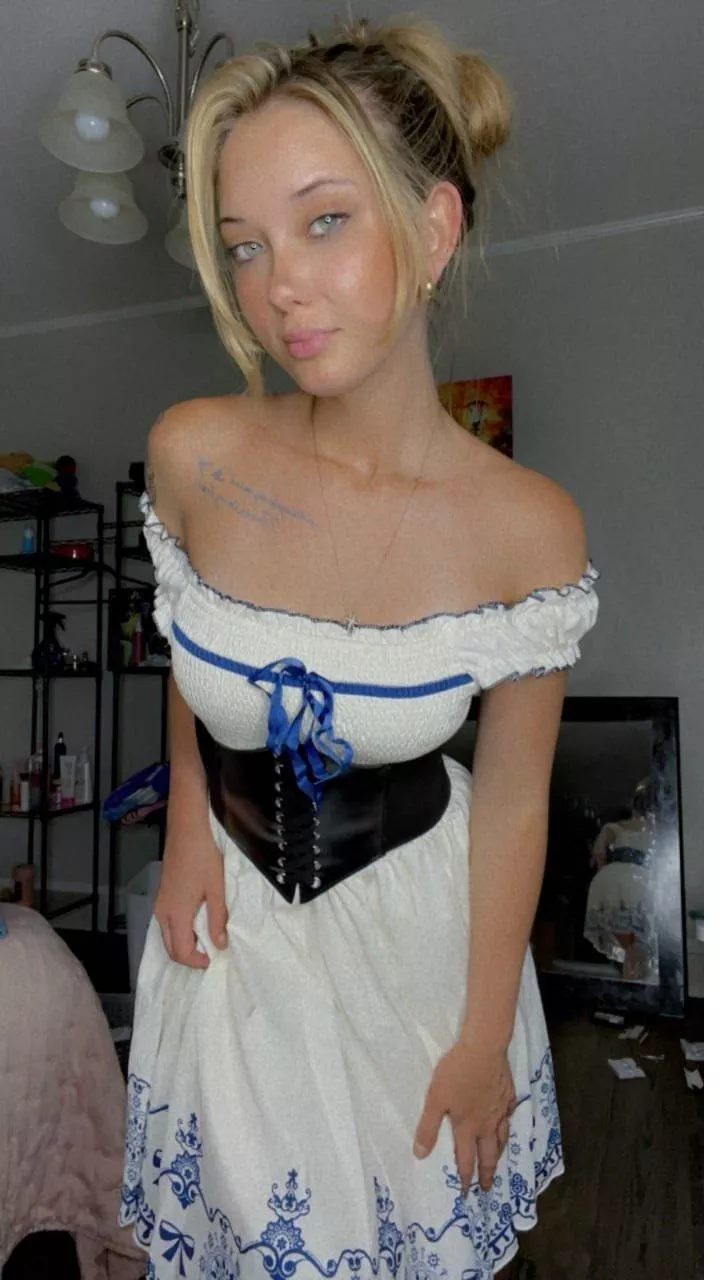 I can be both naughty and sexy