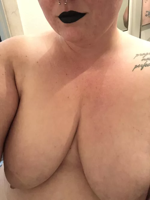 I want to worship your cock daddy.