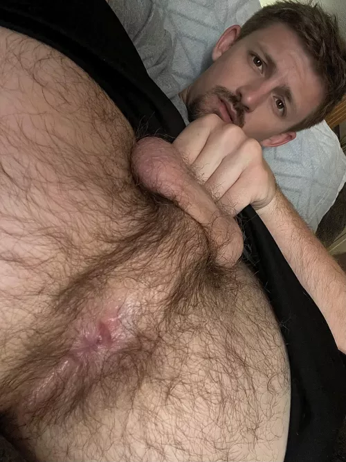 Just a guy who likes to show off his hairy hole 