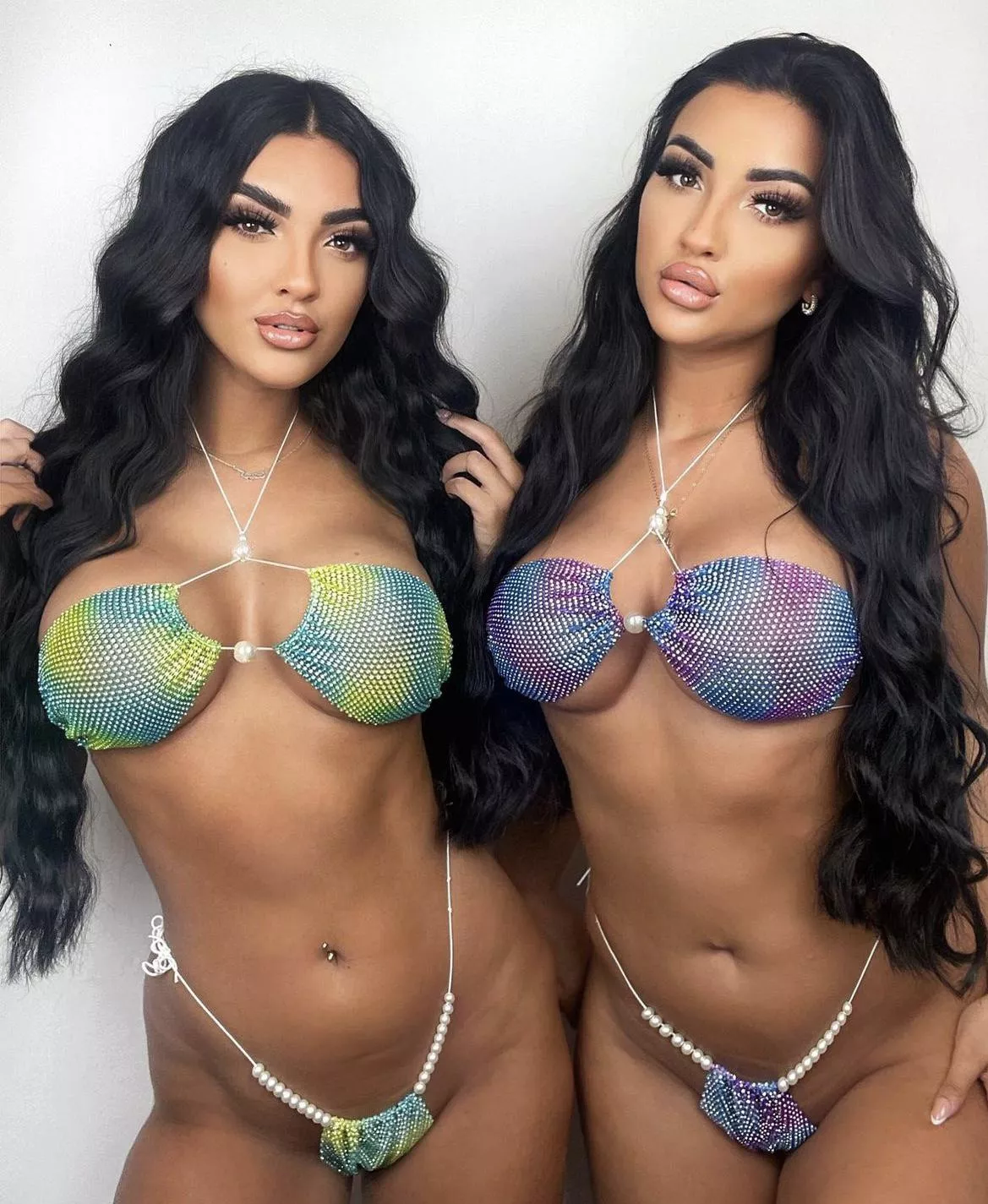 (@the_sedgley_twins)