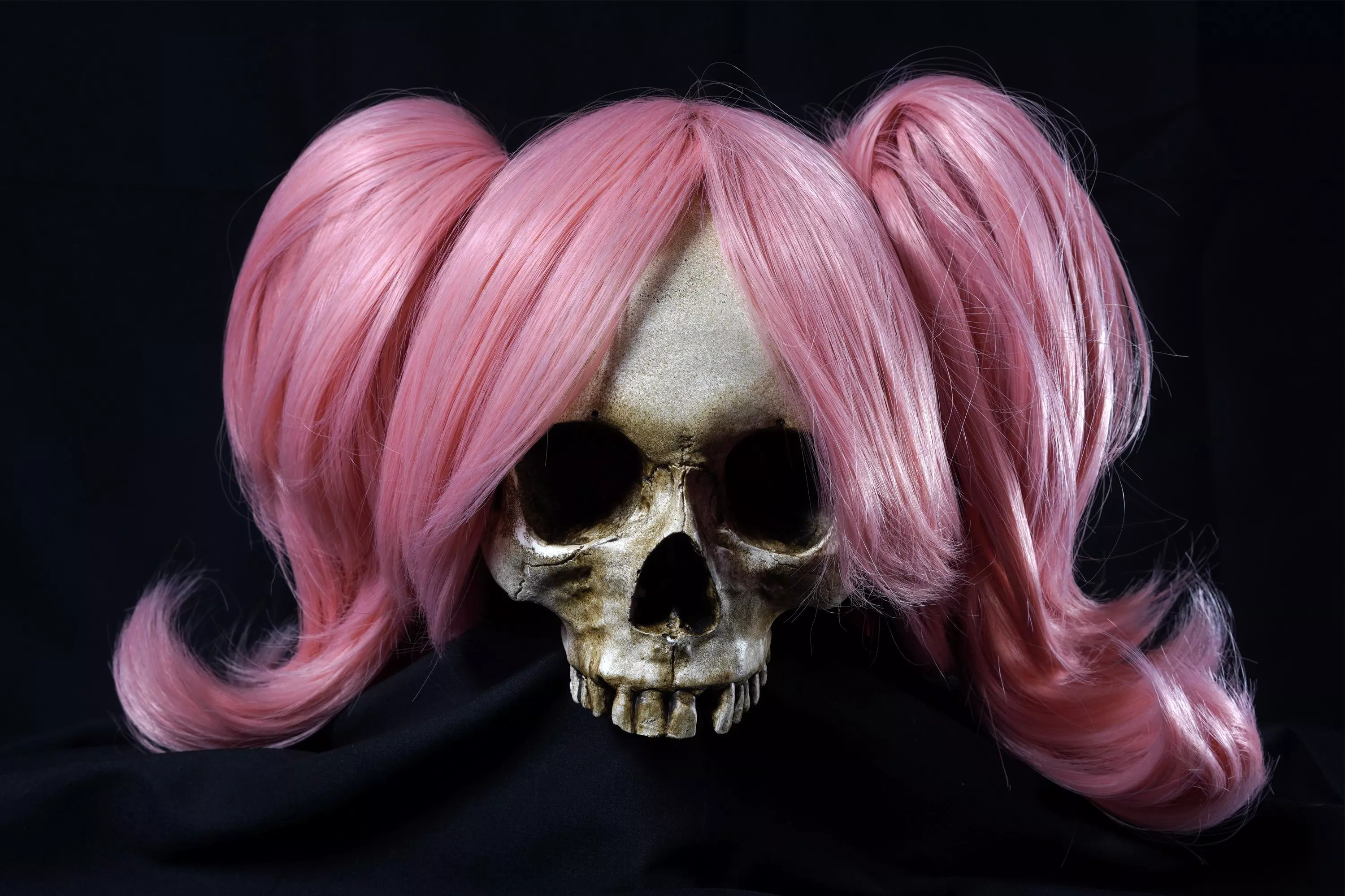 This happens when you leave your doll in storage for way too long... 😥 It WAS a doll, right? 🤣