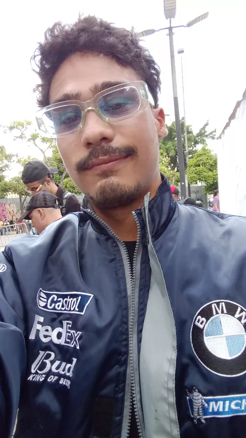 Today I was performing at a pride concert and I felt pretty 