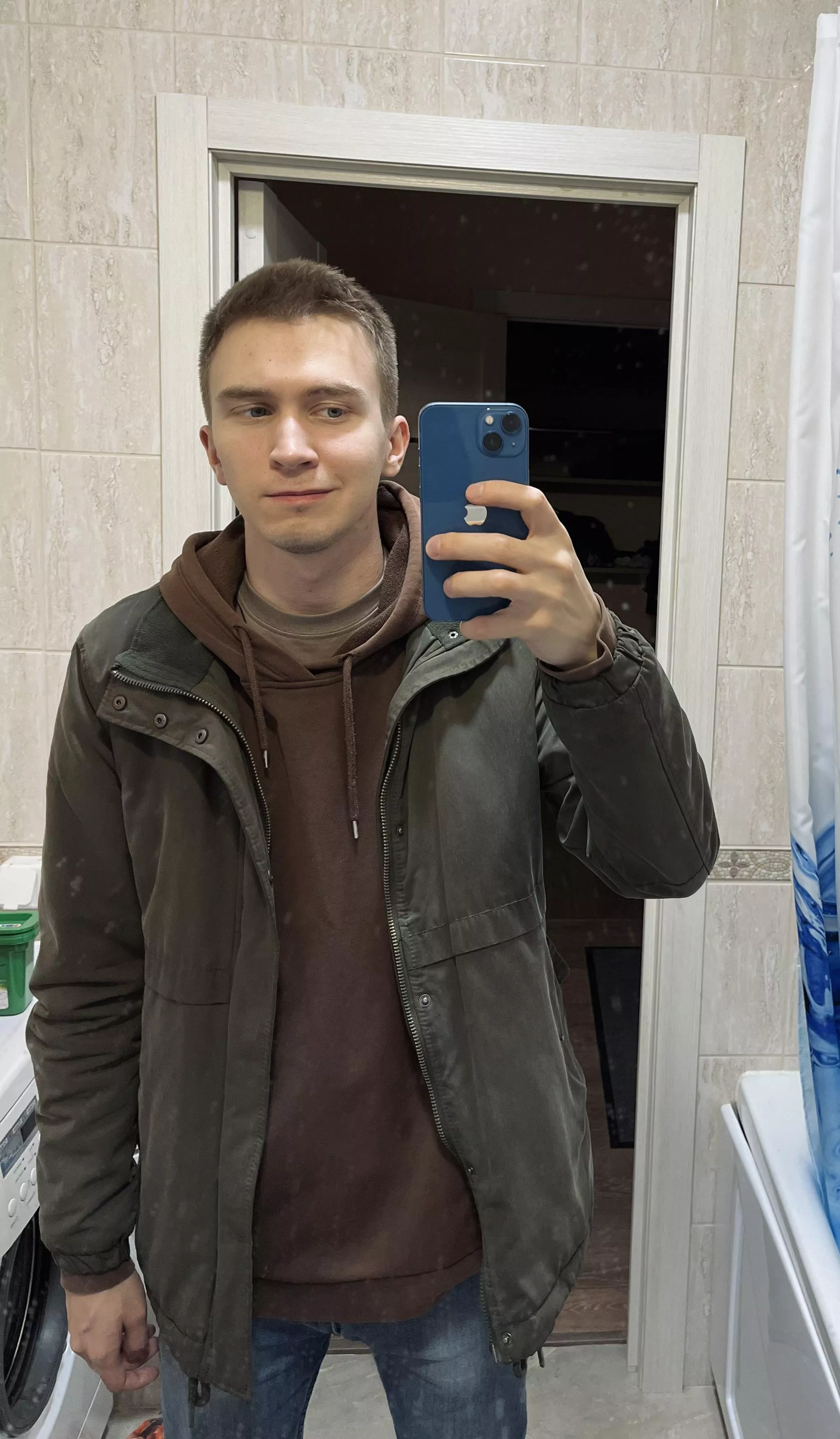 Would you date me? :/