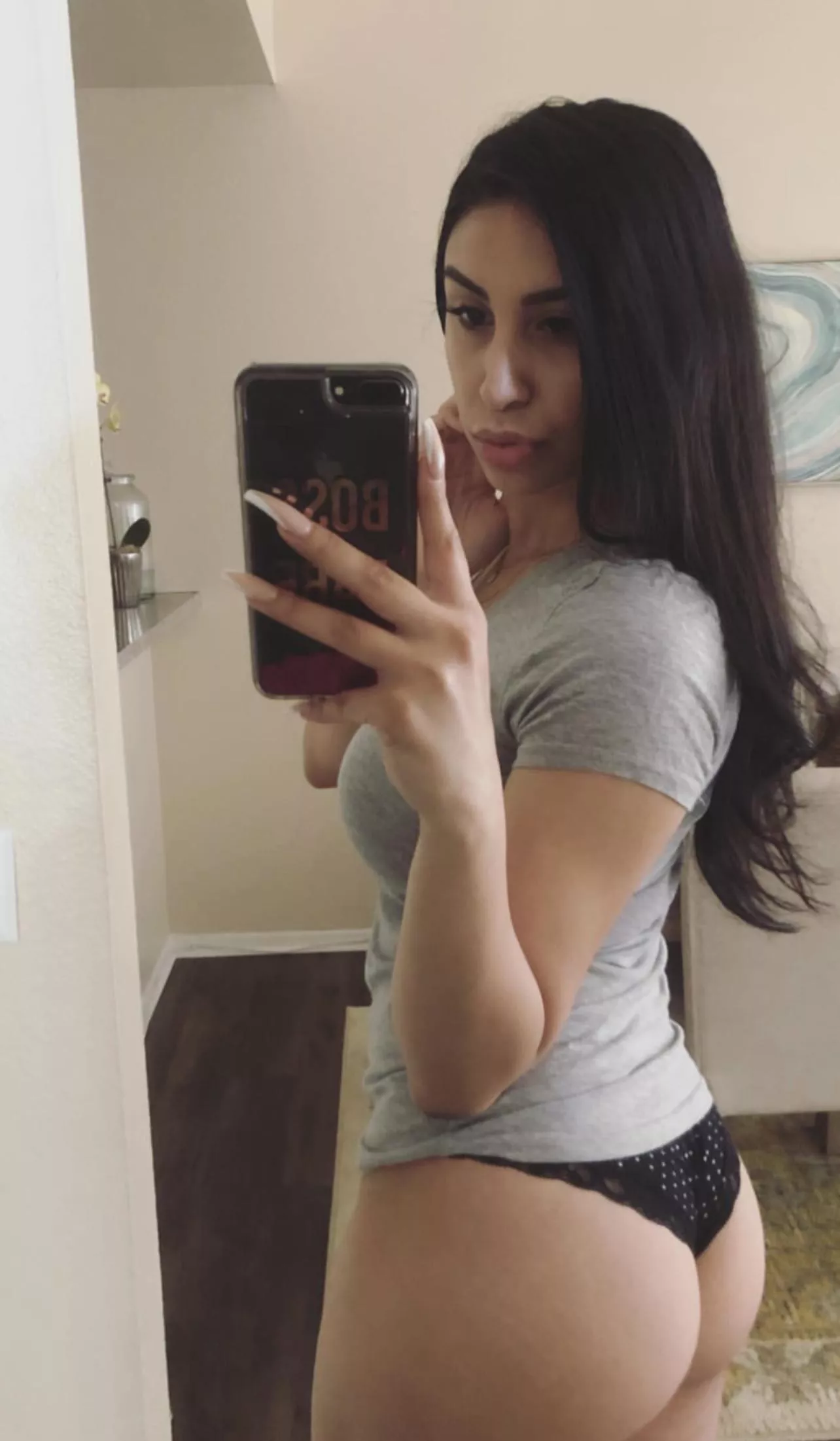  Are you interested in a Mexican snack 