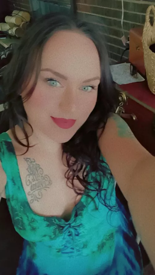 Can I be your cumslut ? 