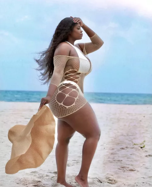 do you want to go to the beach with me