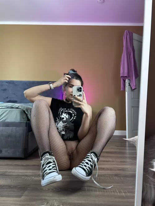 Fishnets and feet - the perfect combination of sensuality and edginess.