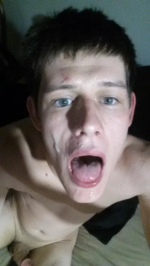 Get me addicted to cum 🥵 dms open 