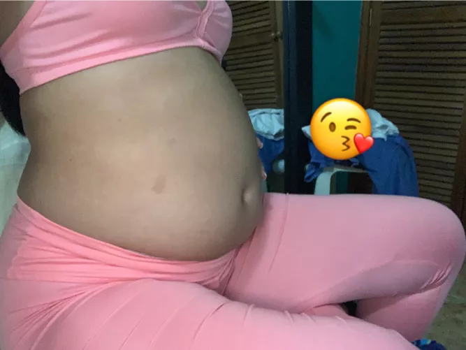 Hello guys, I come with everything... I accept all kinds of challenges and fetishes to fill this beautiful belly😍❤️
