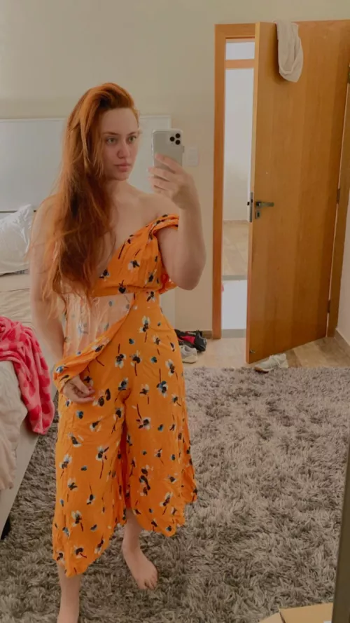 No makeup, no bra, no problem 