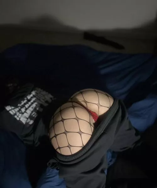 She had something hidden under those sweats