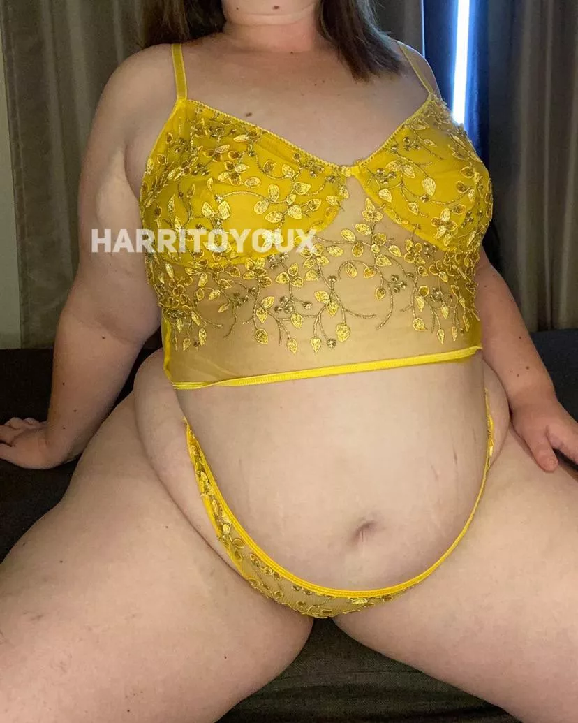 Soft curves for you to grab 