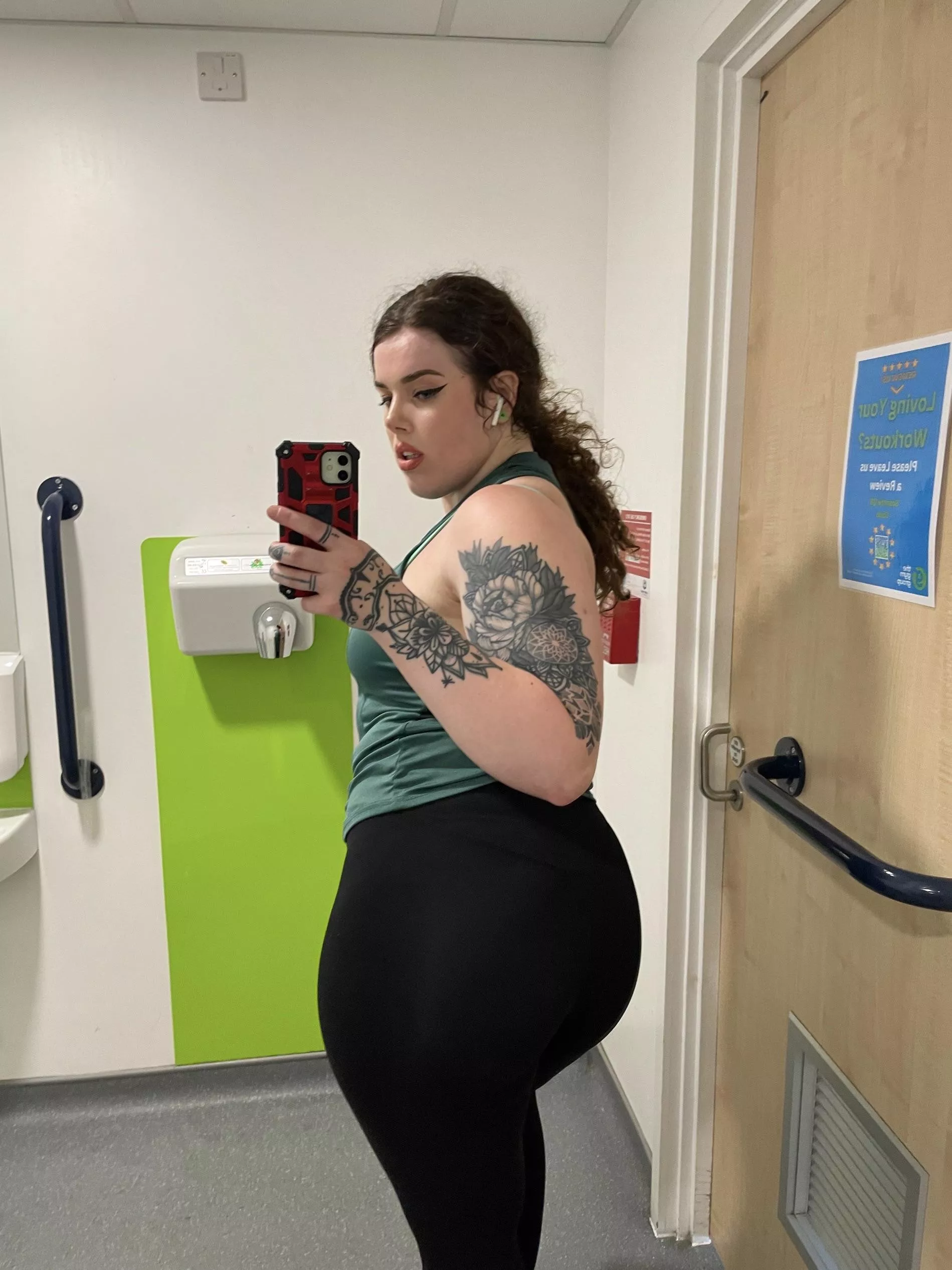 The only cake that you want on your face 