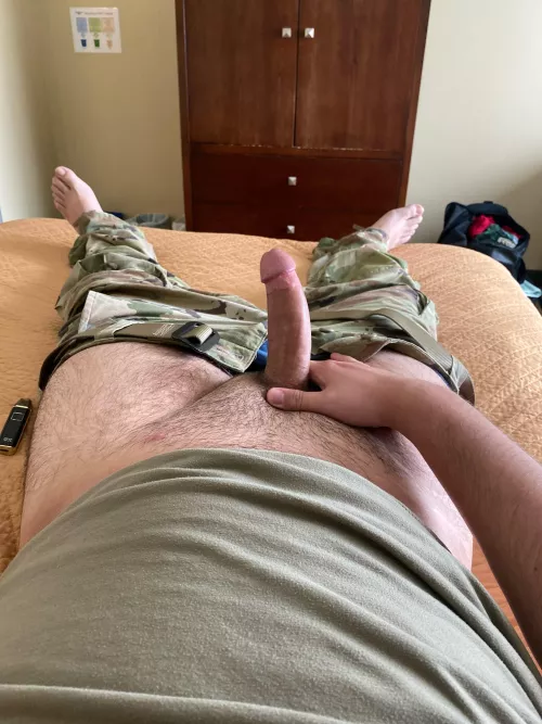 [31] When you’re horny all fucking day 