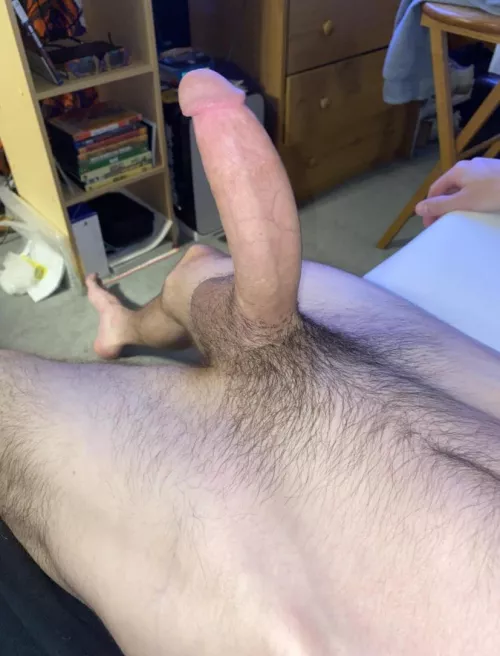 come sit on daddys lap