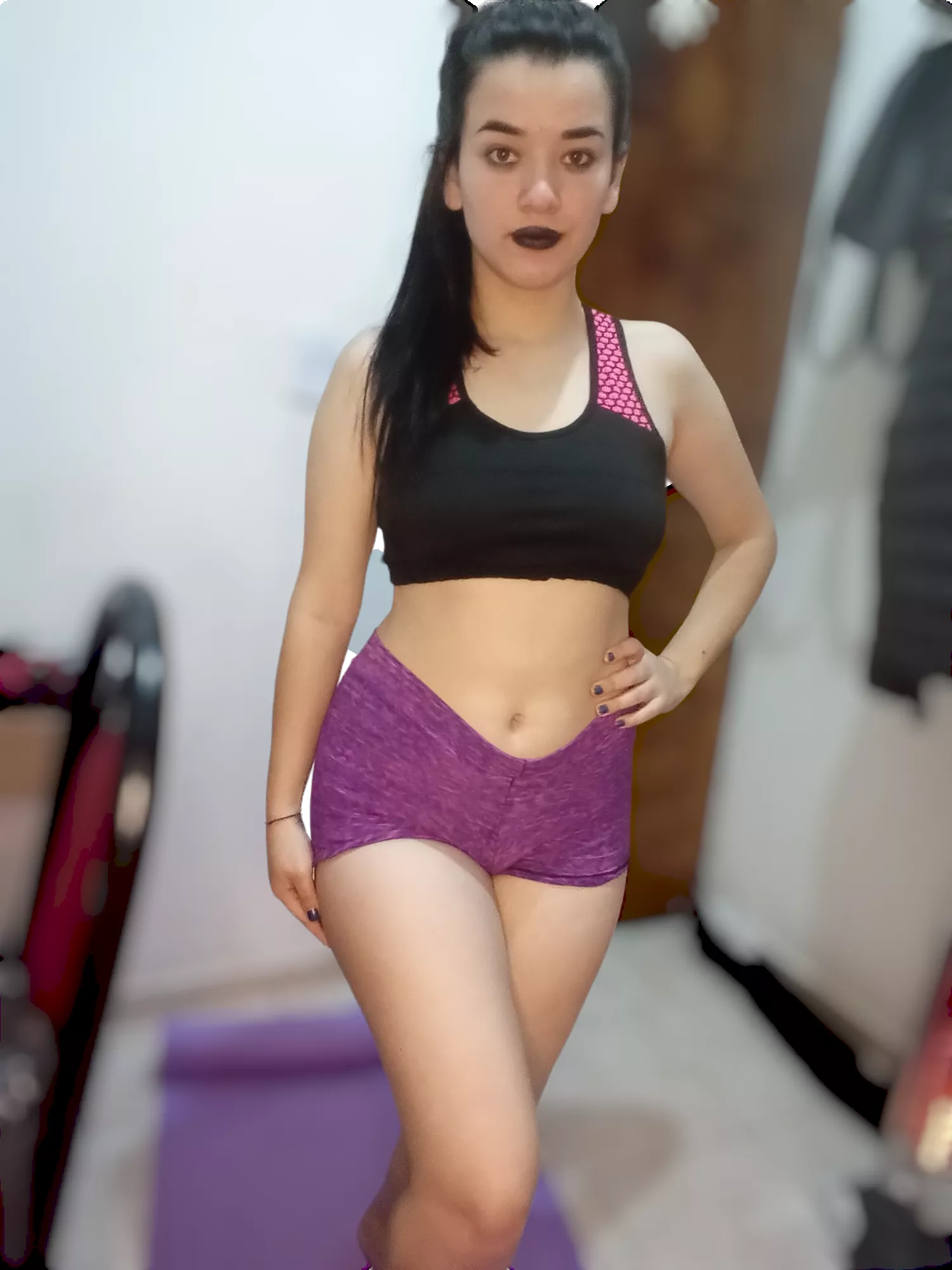 daddy you can do me whatever you want 🫦🫦 what do you have in mind? 🥵