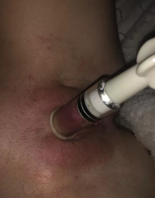 Do you like when Mormon girls pump their clit?