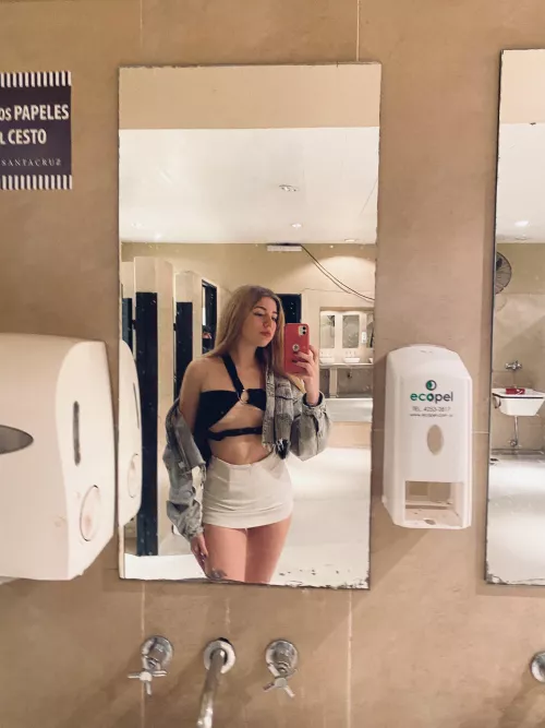 hot petite trophy
