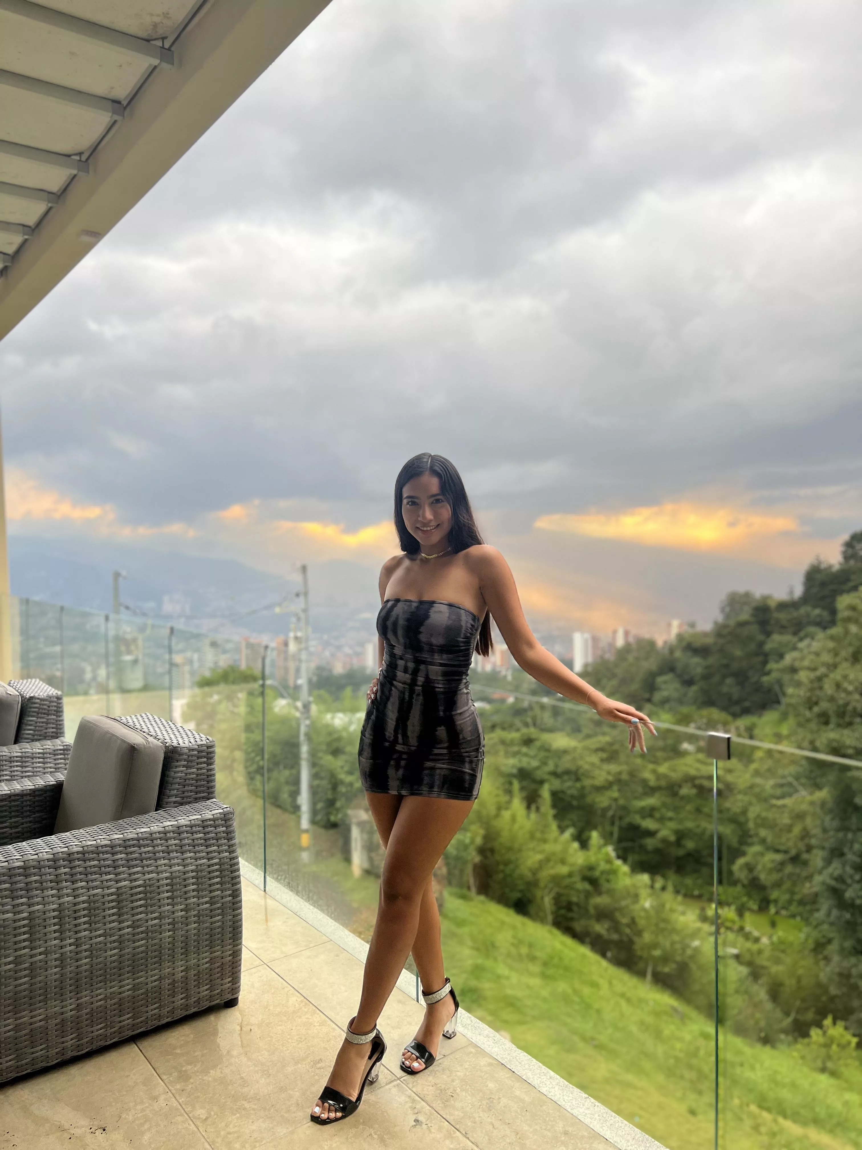 I hope this dress is a turn on 🤭