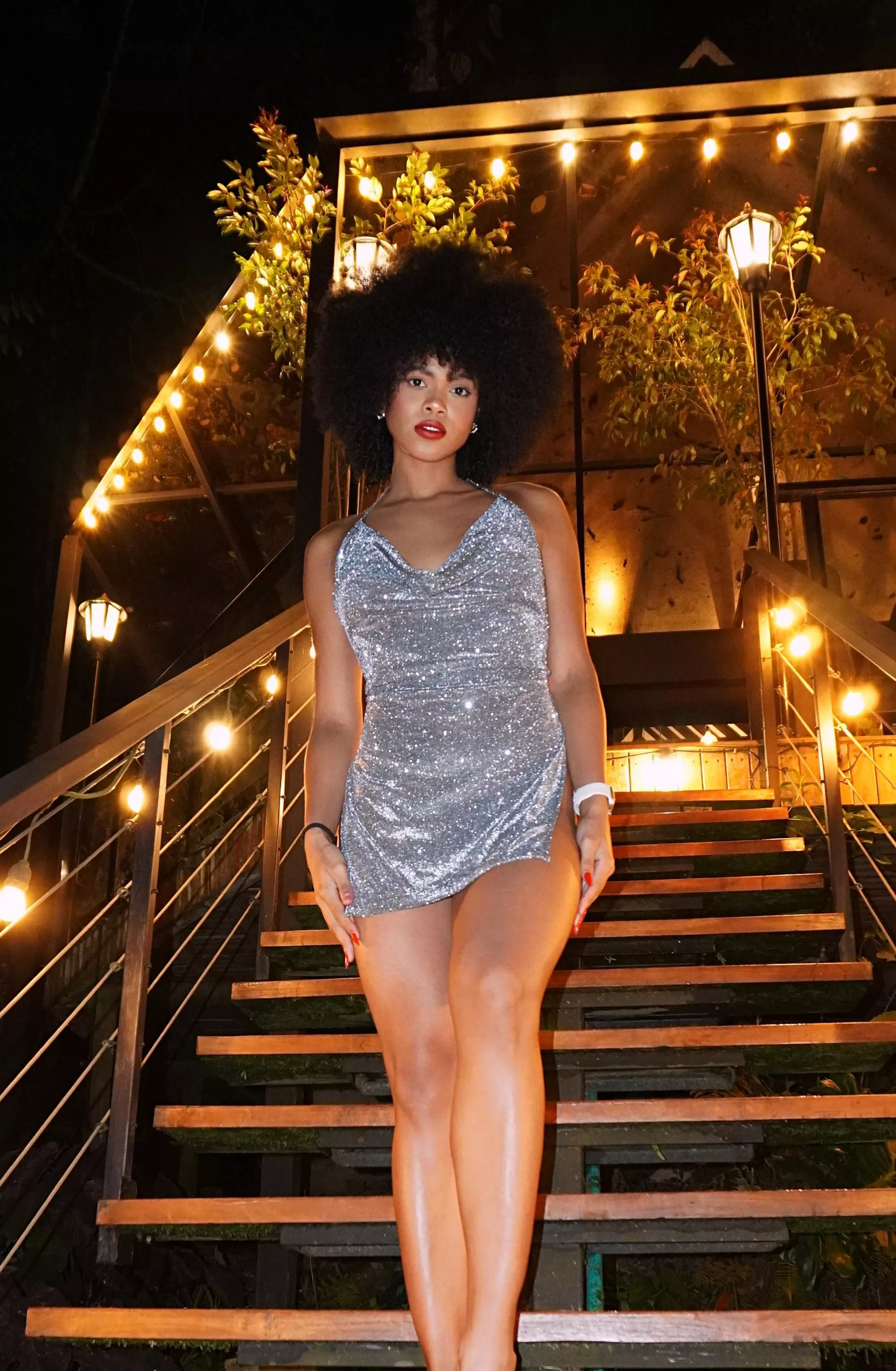 I promise if you take me on a date, I'll be the dessert. 