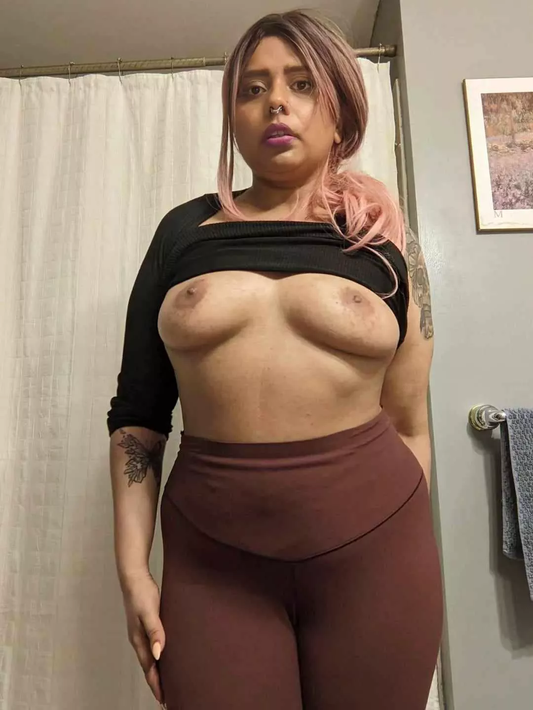 I'm curious to know if you'd date a desi mom?