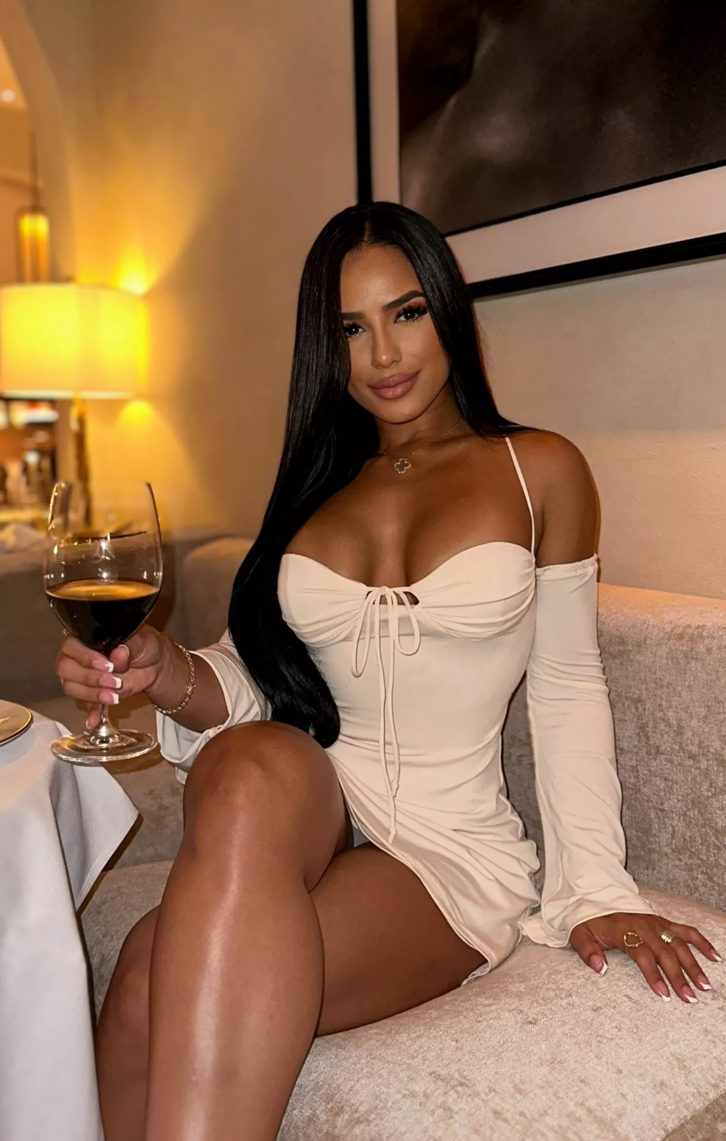 It's Saturday, Throphy Ms Castillo is waiting at the brunch..