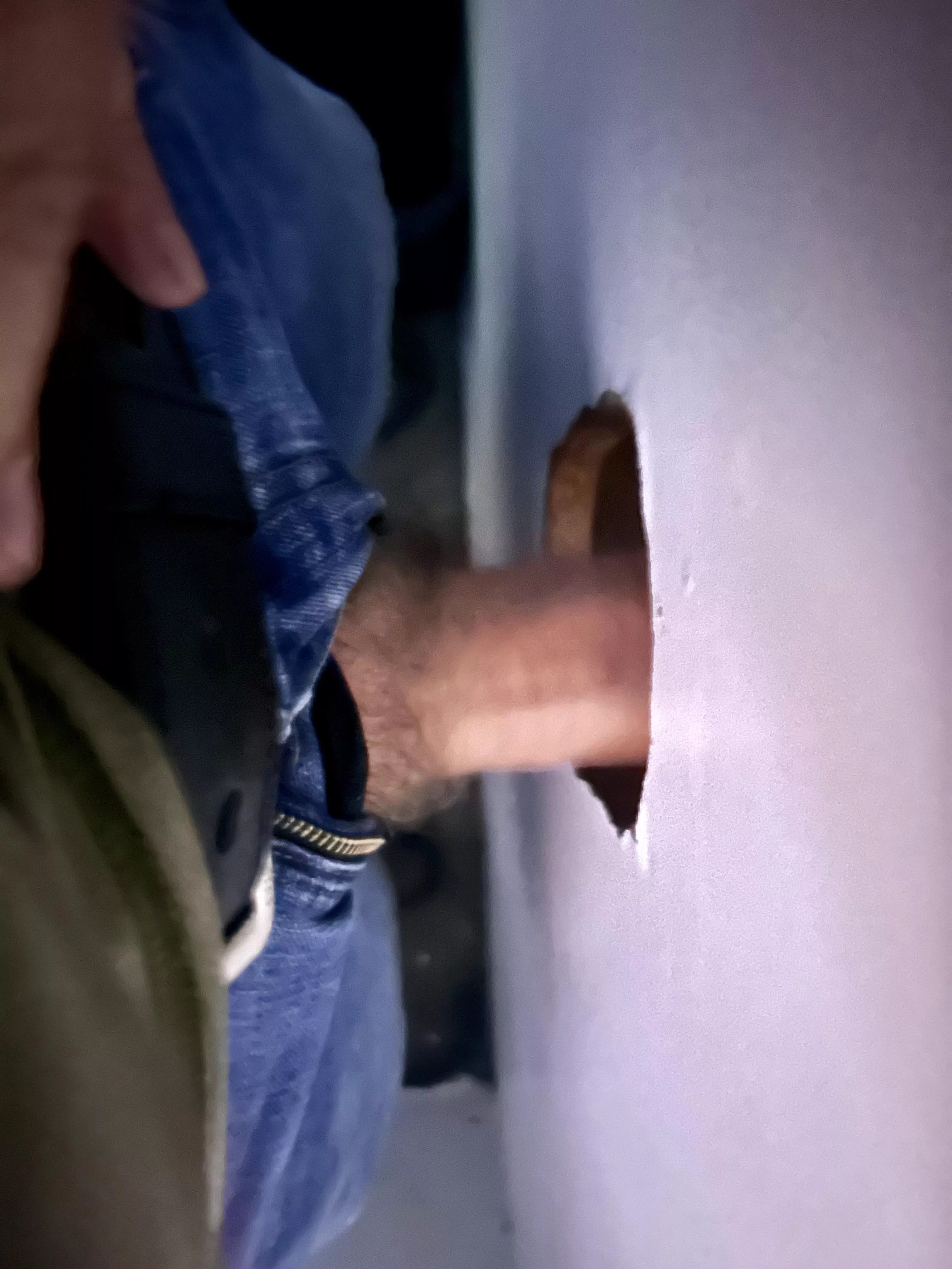 Love the local gloryhole. Love stopping and unloading my married cock. 