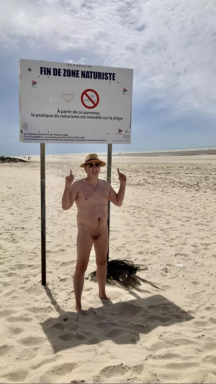 Lovely day at the nude beach in France 🇫🇷