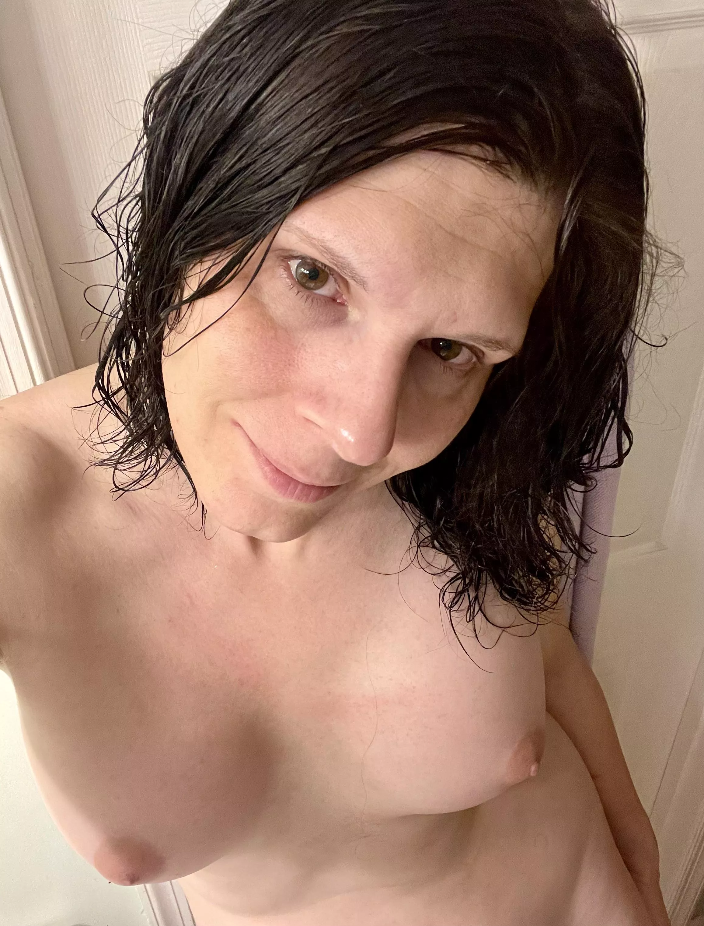 Showing that you can be confident without makeup at forty-two!!