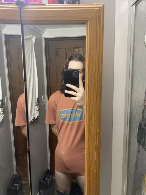 Who doesn’t like mirror selfies