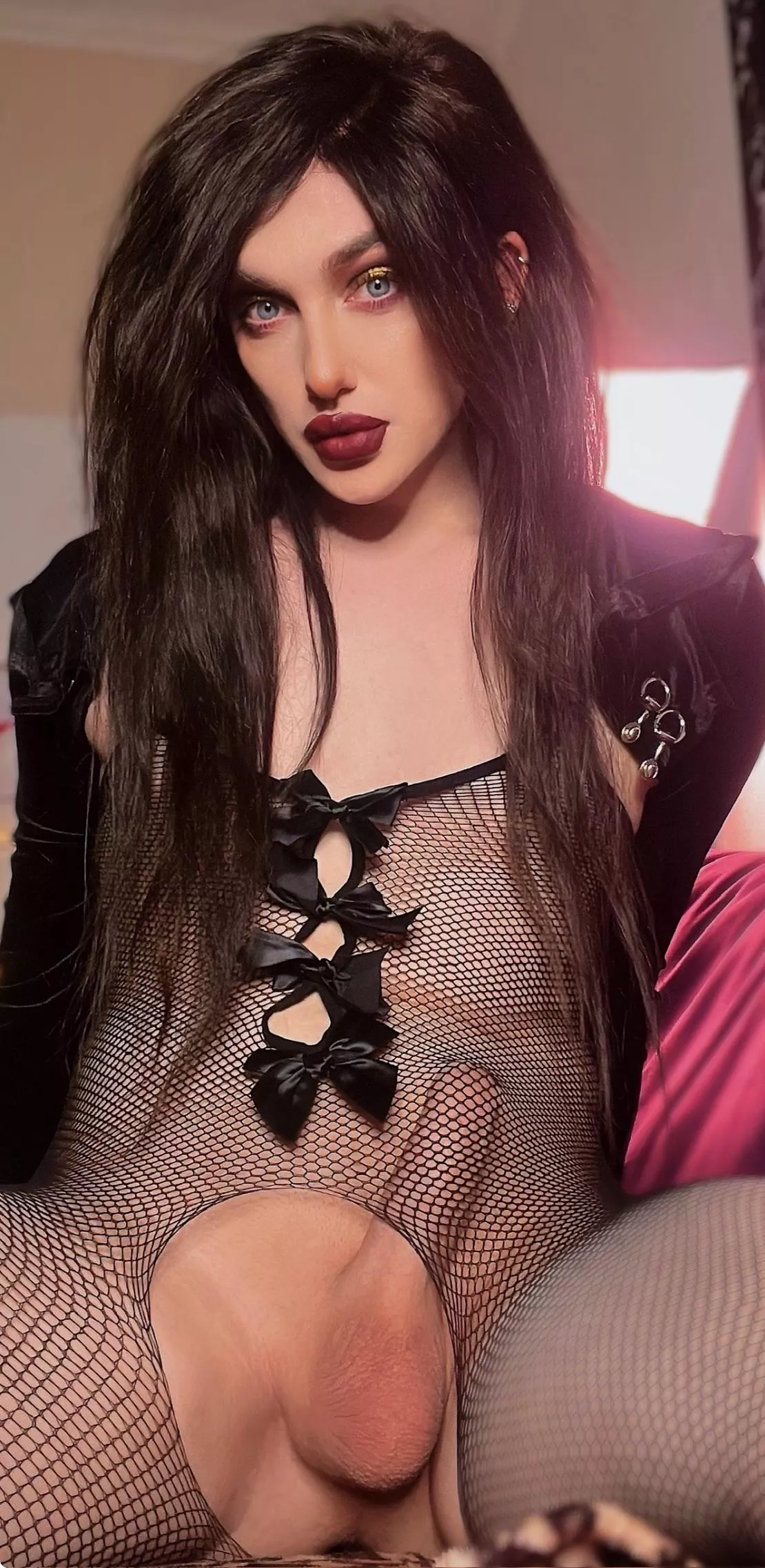 Whoever has the bigger dick is on top. Do you agree?