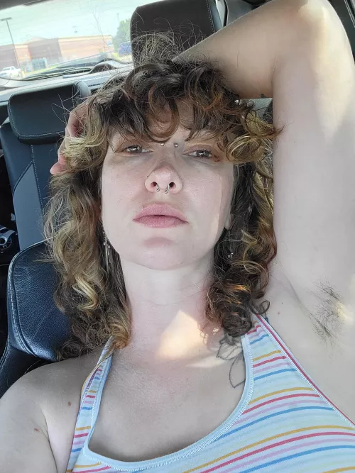 you'd do anything to taste how sweaty, wouldn't you?