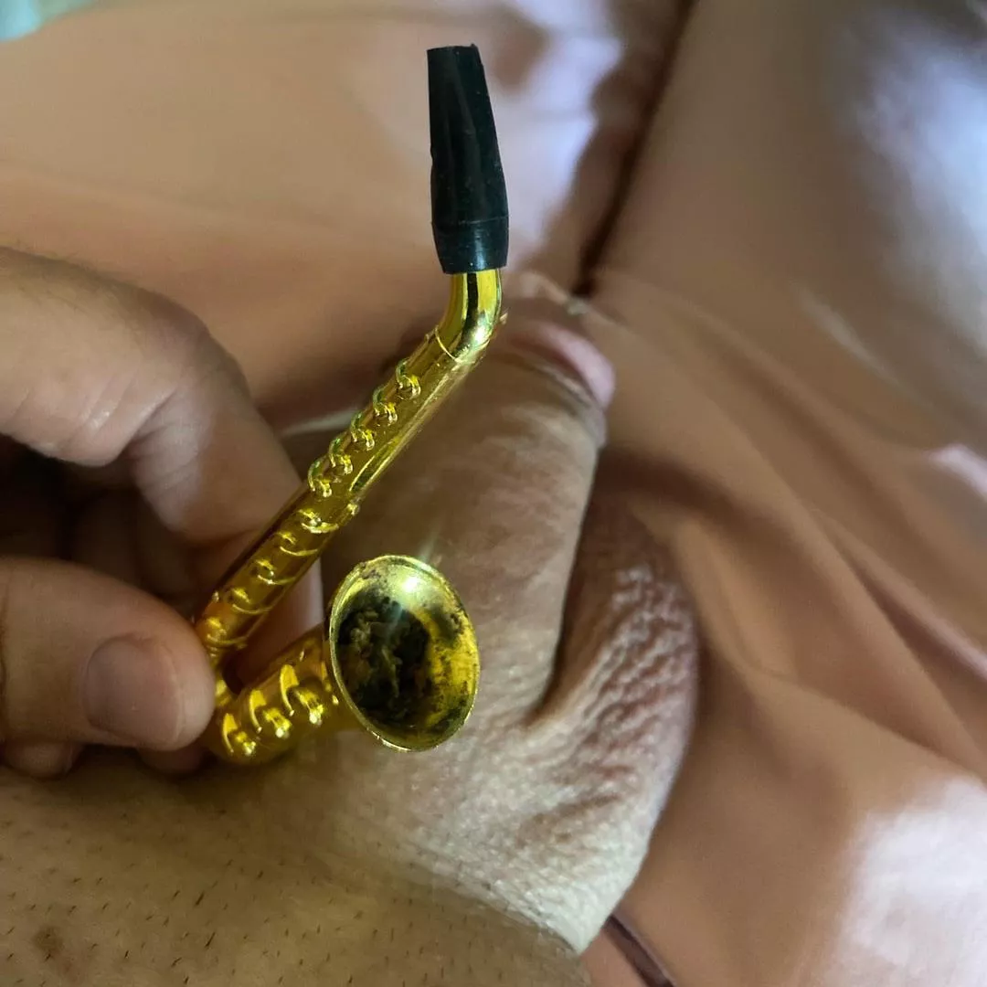 Anyone want to toot my horn? (m)