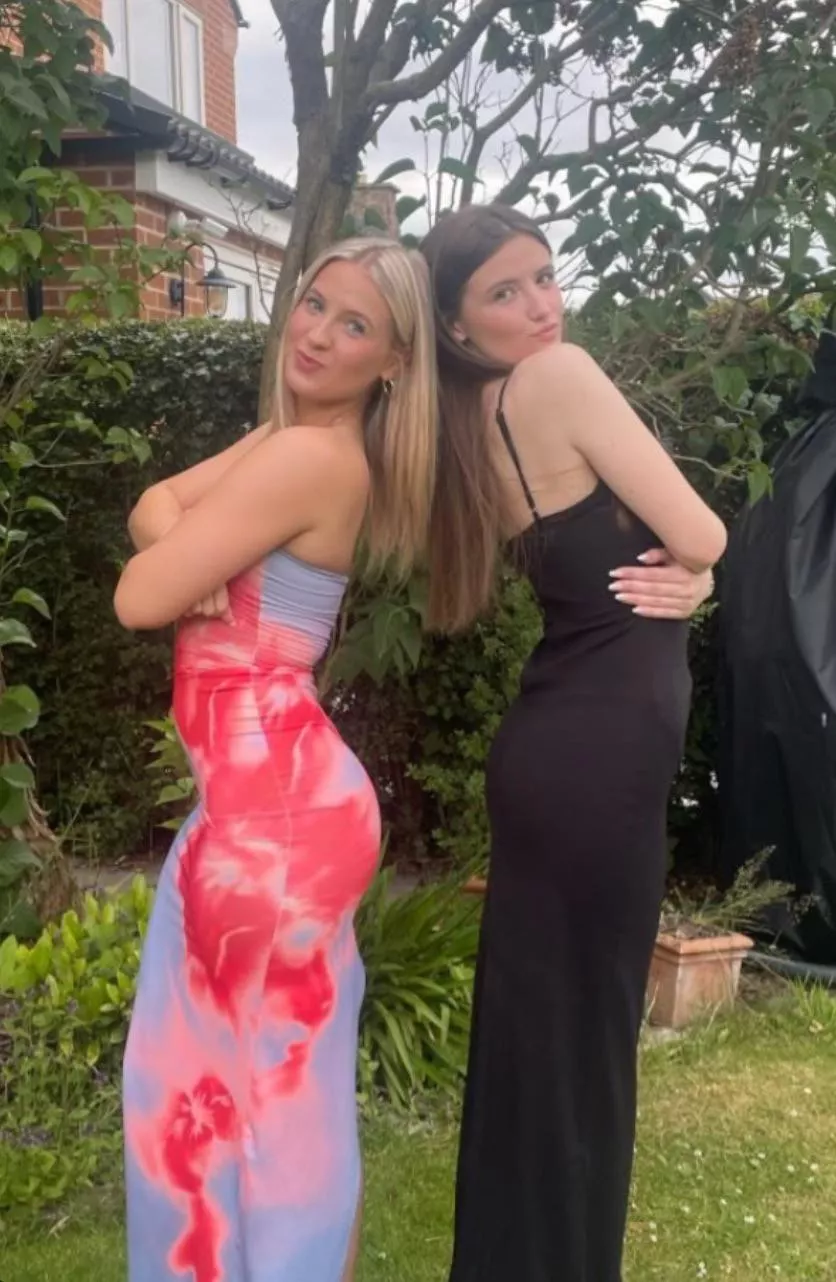 Blonde or Brunette??