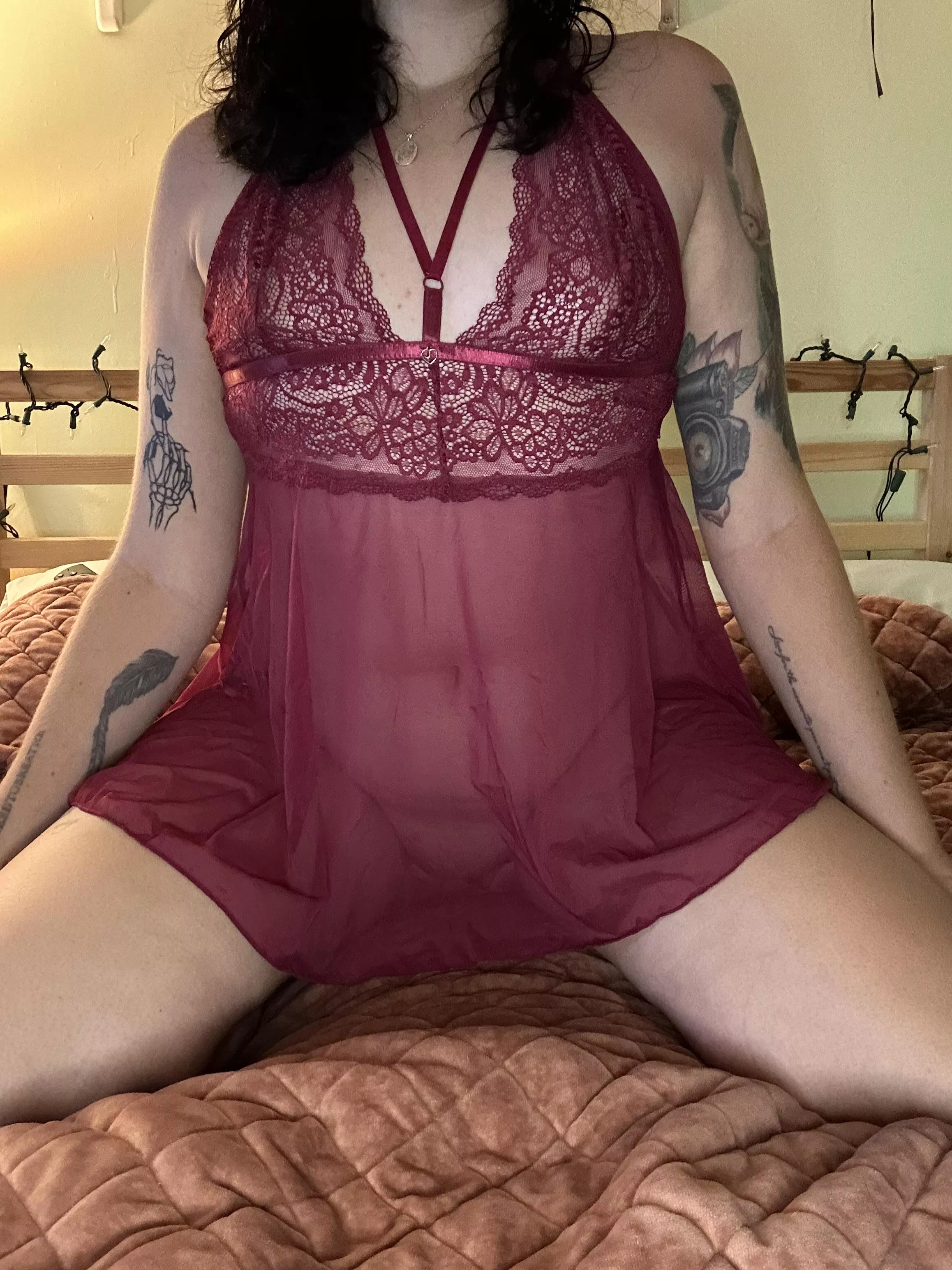 Burgundy or fire red?