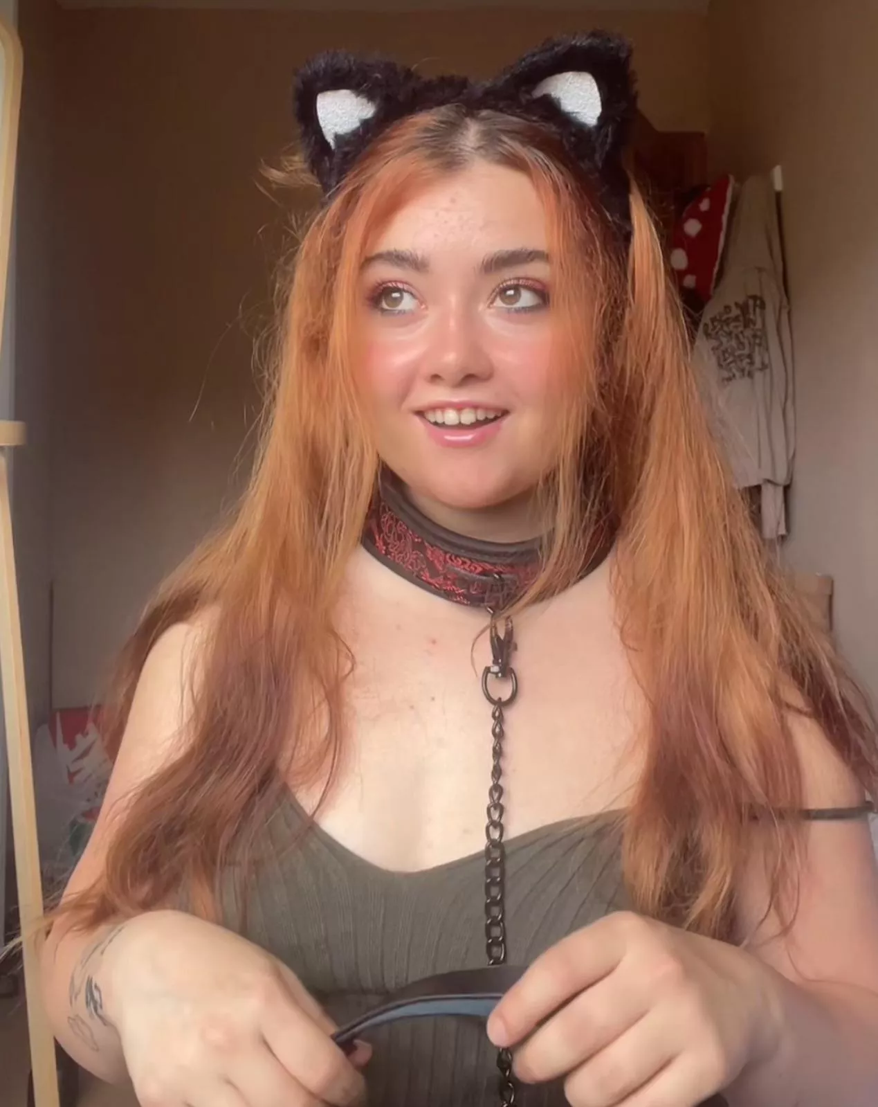 do i look cute? 🐱 (21f)