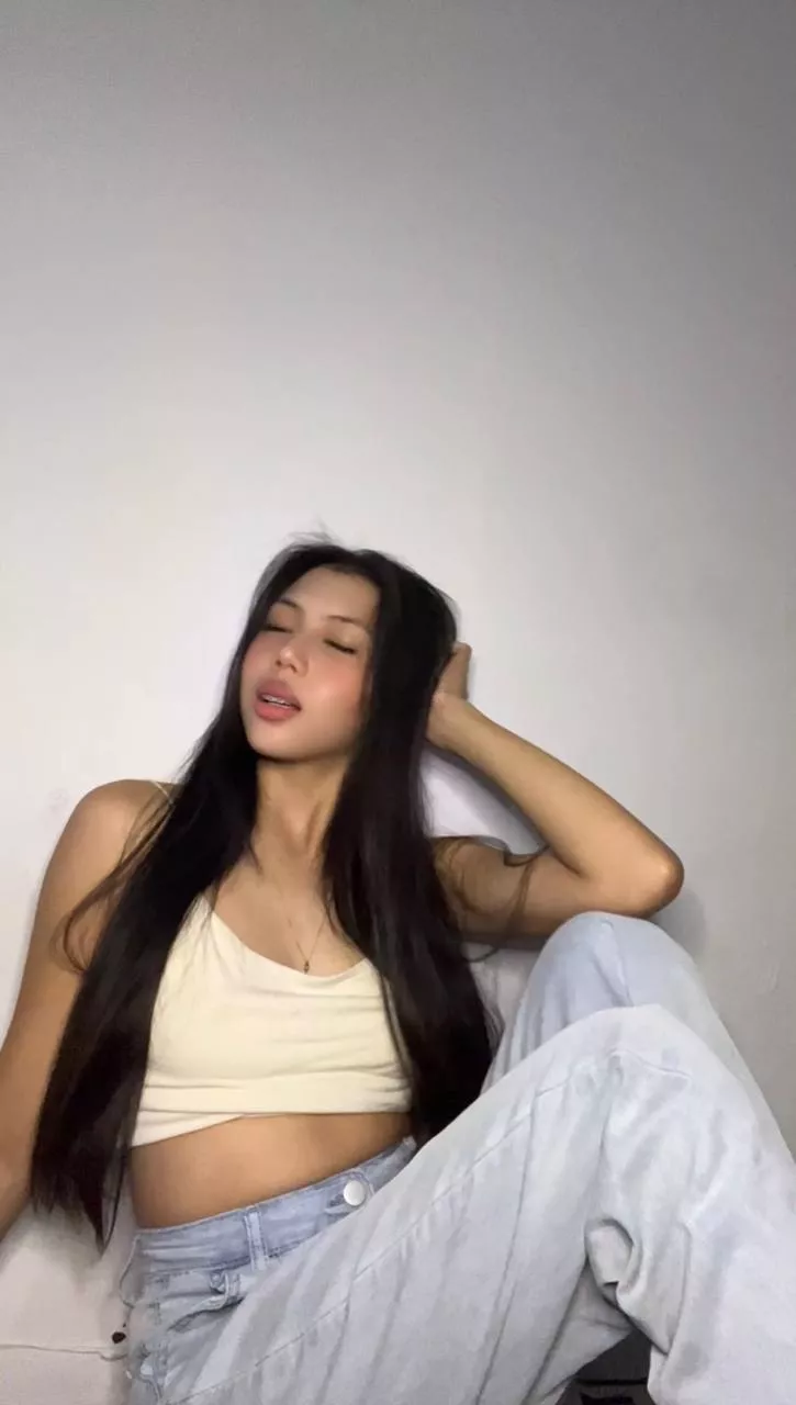 Feeling confident with this outfit 